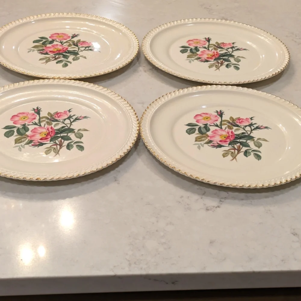 Vintage The Harker Pottery Co. 22 K Gold Trim Design Wild Rose Dinner Plates Set